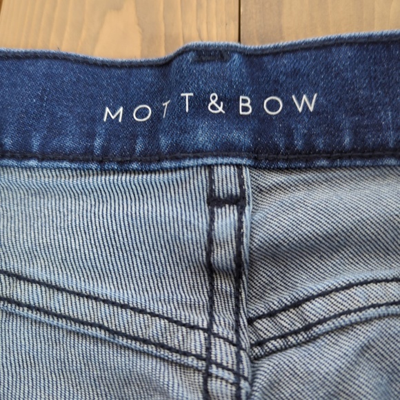 Mott & Bow Slim Straight Boyfriend Jeans - Picture 2 of 12
